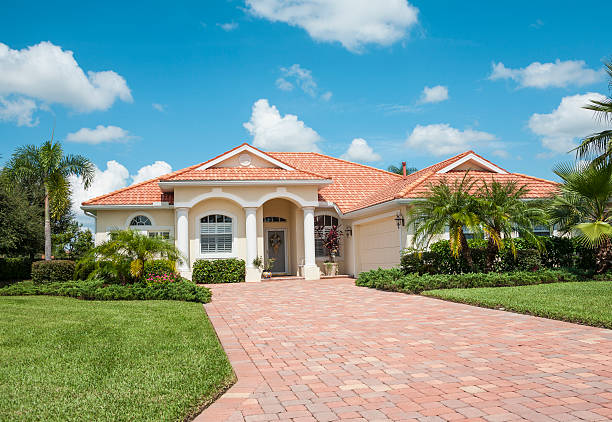 Best Decorative Driveway Pavers  in Merriam Woods, MO